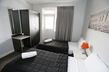 The Lakes Hotel - Accommodation Noosa 61