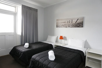 The Lakes Hotel - Accommodation Noosa 63