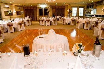 Elizabethan Lodge - Accommodation Noosa 15