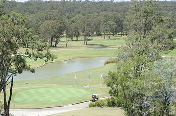 Riverside Oaks Golf Resort - Accommodation Noosa 13