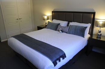 Riverside Oaks Golf Resort - Accommodation Noosa 19