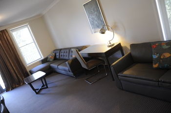 Riverside Oaks Golf Resort - Accommodation Noosa 21