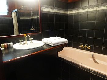 Casuarina Estate - Accommodation Noosa 3