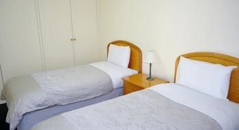 Darling Apartments - Accommodation Noosa 2