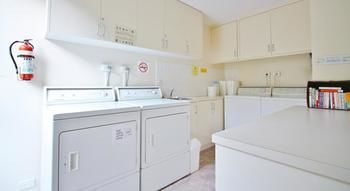 Darling Apartments - Accommodation Noosa 21