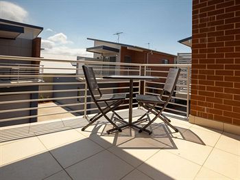 Everton Apartments - Accommodation Noosa 0