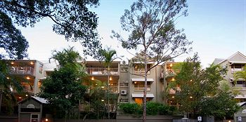 #2 Hastings Street - Accommodation Noosa 7