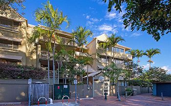 #2 Hastings Street - Accommodation Noosa 8