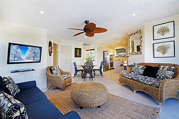 #2 Hastings Street - Accommodation Noosa 25