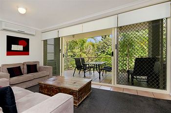 #2 Hastings Street - Accommodation Noosa 30