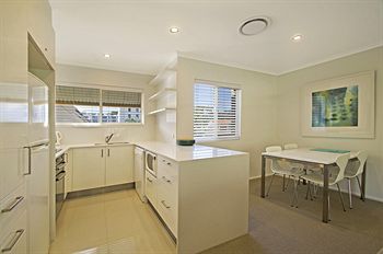 #2 Hastings Street - Accommodation Noosa 42