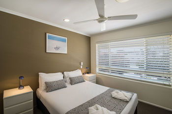 #2 Hastings Street - Accommodation Noosa 53