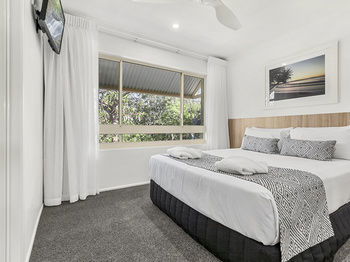 #2 Hastings Street - Accommodation Noosa 54