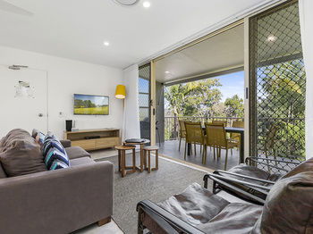 #2 Hastings Street - Accommodation Noosa 56