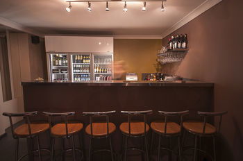 Colonial Terrace Motor Inn - Accommodation Noosa 2