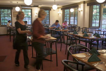 Colonial Terrace Motor Inn - Accommodation Noosa 11