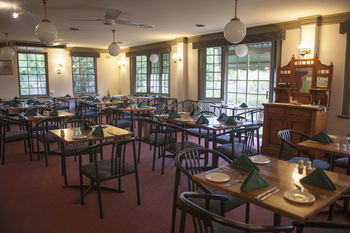 Colonial Terrace Motor Inn - Accommodation Noosa 13