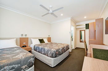 Colonial Terrace Motor Inn - Accommodation Noosa 19