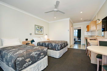 Colonial Terrace Motor Inn - Accommodation Noosa 22
