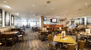 Colyton Hotel - Accommodation Noosa 12