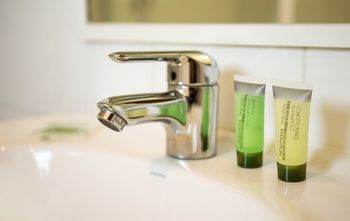 Colyton Hotel - Accommodation Noosa 24