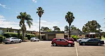 Colyton Hotel - Accommodation Noosa 36