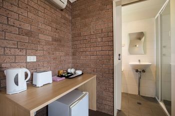 Colyton Hotel - Accommodation Noosa 39