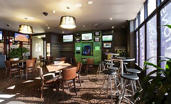 Pymble Hotel - Accommodation Noosa 15