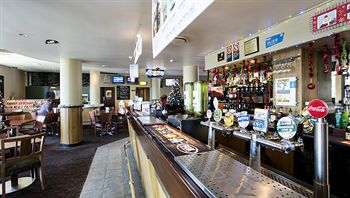 Pritchards Hotel - Accommodation Noosa 12