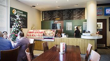 Pritchards Hotel - Accommodation Noosa 16