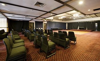 Parkway Hotel - Accommodation Noosa 17