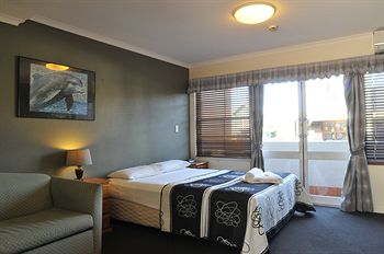 The Bayview Hotel - Accommodation Noosa 17