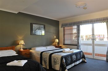 The Bayview Hotel - Accommodation Noosa 20