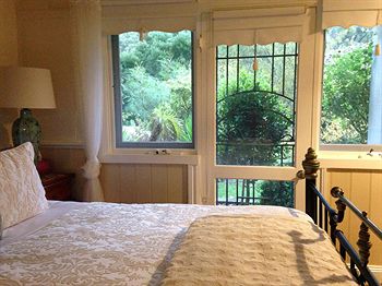 Brentwood Accommodation - Accommodation Noosa 6