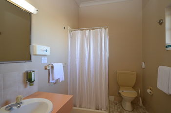 Best Western Bluegum Motel - Accommodation Noosa 47