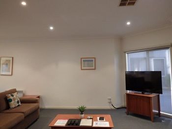 Apartments @ Kew Walpole Gardens - Kew Serviced Townhouses - Accommodation Noosa 16