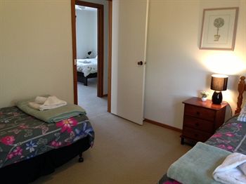 Australian Home Away @ East Doncaster George - Accommodation Noosa 5
