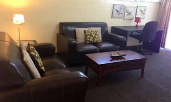 Australian Home Away @ Doncaster Elgar - Accommodation Noosa 2