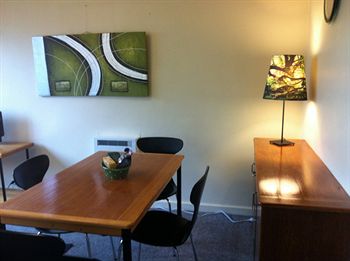 Australian Home Away @ Richmond - Accommodation Noosa 6