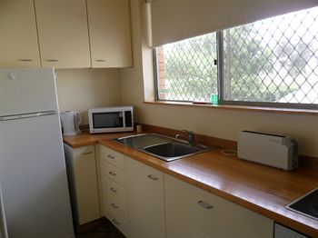 Australian Home Away @ Richmond - Accommodation Noosa 7