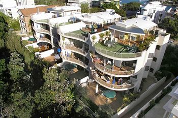 Mirra Chana - Accommodation Noosa 1