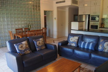 Mirra Chana - Accommodation Noosa 17