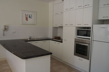 Mirra Chana - Accommodation Noosa 21