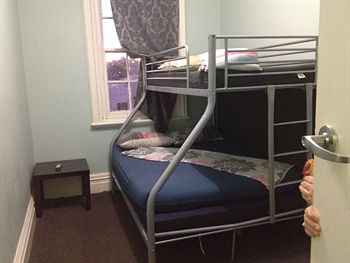 Bondi Shores - Hostel - Accommodation Noosa 7