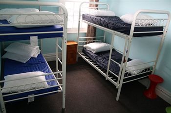 Bondi Shores - Hostel - Accommodation Noosa 18