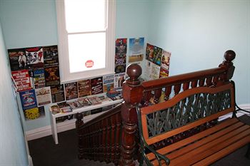 Bondi Shores - Hostel - Accommodation Noosa 25