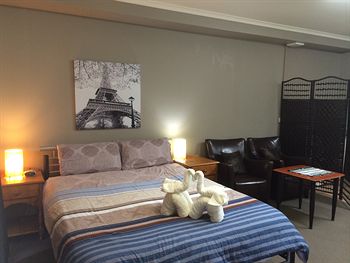 Box Hill Studios At Canterbury Gardens - Accommodation Noosa 12