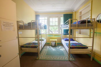 Eva's Backpackers - Accommodation Noosa 17