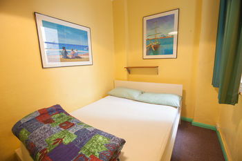 Eva's Backpackers - Accommodation Noosa 29