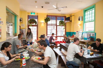 Eva's Backpackers - Accommodation Noosa 45